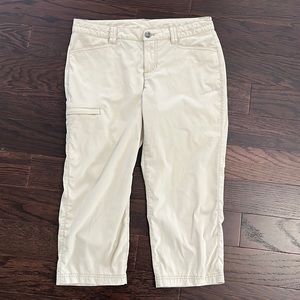 Eddie Bauer Active Capri Pants